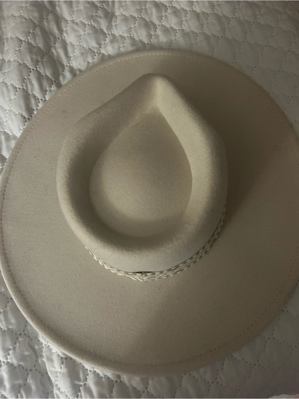 Wide Brim Felt Hat in Light Cream